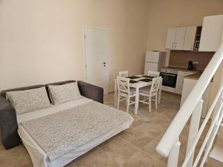Апартаменти Кастро2-Castro Apartments2 - 9