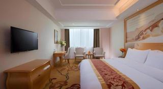 Vienna Hotel Guangdong Qingyuan Wanda Plaza Xincheng Beijiang - 9