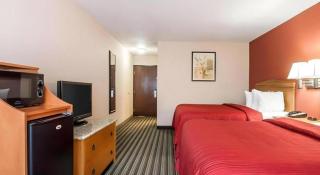 Econo Lodge Inn & Suites - Centerville - 1