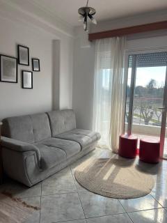 Varosi Apartment - Komotini - 0