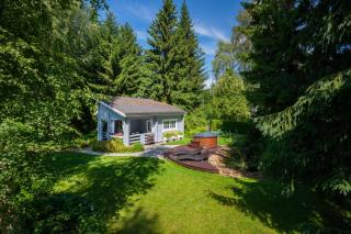 Romantic cozy house Kirzacinas pirts with sauna close to seaside - 0