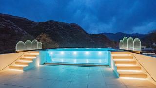 Beifei Garden--Majestic Great Wall View Exclusive Hot Spring Villa,5 minutes' walk to Badaling Shuiguan Great Wall,Rooftop Infinity Pool with Panoramic Great Wall Views,Free Coffee, Laundry - Xibozi - 9