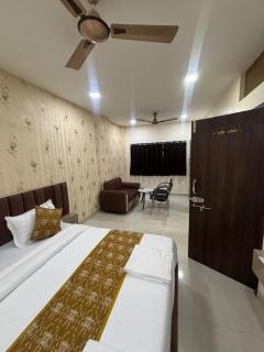 Hotel Tirma - HOME - Indore - 4