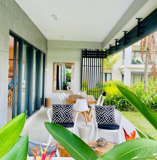 Luxury Living Mont Choisy Golf Estate! - 7