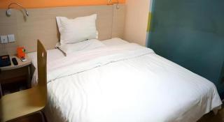 7 Days Inn Yantai Dahaiyang Raod Railway Station - 4