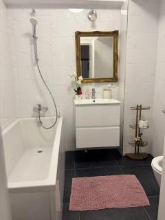 City Center Accommodation - 501 - 5