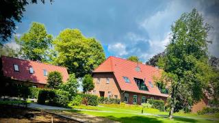 Meine Schule Sehlingen, exklusiver Familien oder Generations-Landurlaub, Treffen mit Freunden, Team-Auszeit, Workation, Sauna, Ruhe & Erholung genießen sowie Niedersachsen & die Lüneburger Heide entdecken - Kirchlinteln - 9