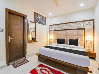 Hotel O Club99 Hotel & Rooftop-Cafe - Rishikesh - 0
