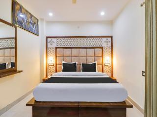 Hotel O Club99 Hotel & Rooftop-Cafe - Rishikesh - 2