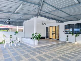VV Rooms - Tawau - 5