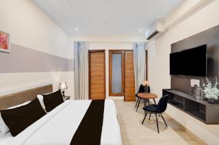 Hotel O Moksh - Indirapuram - 0