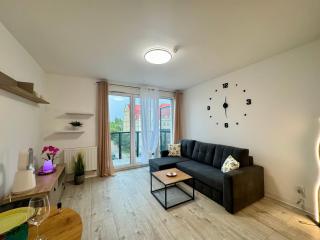 Clockwood Apartment by Fiesta Apartments - 7