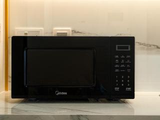 Cozy New Studio Heart of Al Furjan - 1