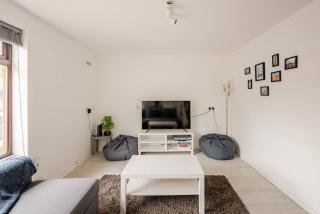 Spacious 2br Near Queens Uni & City Centre - Belfast - 6