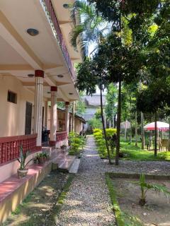 Hotel Tree Land Lodge and Cottage - Sauraha - 4