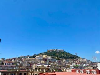 Seagulls House in the Heart of Naples Via Toledo - 4