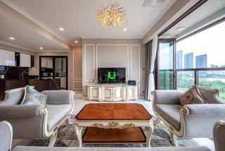The Aria Suite Metropole Thu Thiem Apartment - 8
