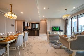 The Aria Suite Metropole Thu Thiem Apartment - 7