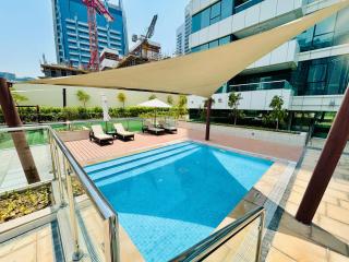SUNRISE HOMES - Modern Studio beside Dubai Canal - Dubai - 2