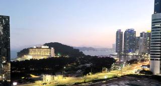 Ocean View Haute Hotel - Busan - 2