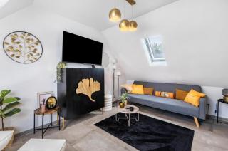 Moderne schicke Dachgeschosswohnung 15 min bis Düsseldorf - Duisburg - 9