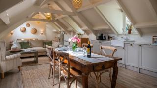The Nest - Stroud - 4