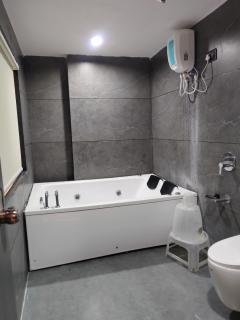 Royal Ican Hotel - 2