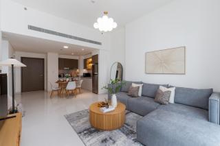 Grand Bleu, Emaar Beachfront - Mint Stay - 8