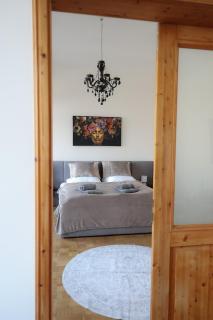 EMA Exclusive Locations GmbH - 8