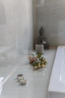 EMA Exclusive Locations GmbH - 7