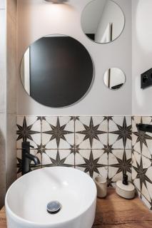 The Vitrail Apartments - by Upstairs - Cracovie - 1