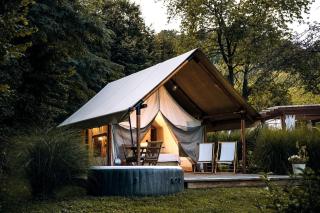 Glamorous Safari Tents for Romantic Couples' Getaway with Jacuzzi on Vineyard in Slovenia - Maribor - 6