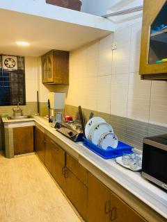 Group Stay 3BR All Amenities - Dhaka - 2