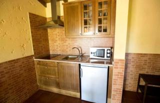 Stone Mountain Cottage Rental for Five Guests near Bragança, Portugal - 6