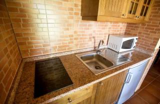 Stone Mountain Cottage Rental for Five Guests near Bragança, Portugal - 5
