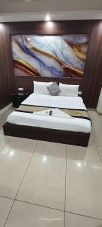 Davon lorrat - New Delhi - 6