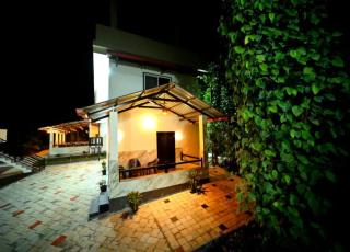 Neralekadu stay - Mudigere - 2