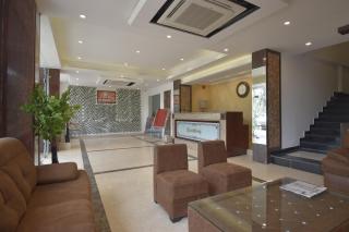 The Four Season Dharamshala # Centrally Heated & Air Cooled # Scenic Mountain View # Big Parking # Near Market # Top Rated # Most Awarded # Premium Rooms # Bar # Terrace # Lift # Property Of The Year##BY ROYAL GROUP# - 2
