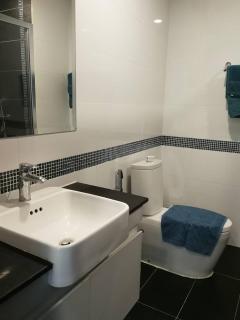 Convenient 1BR Apartment Near Nimman #B308 - Chiang Mai - 1