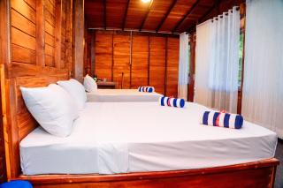 Golden Beach Hotel & Restaurant - 1