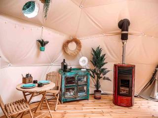 Romantic Private Dome for a Belgium Glamping Escape - Ardooie - 3