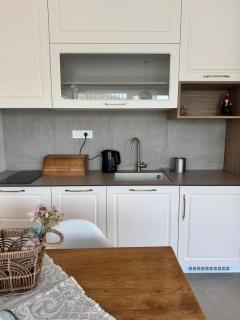 Grand Lake View Apartment - 7