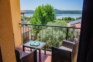 Casa Accogliente con Vista Lago - 0