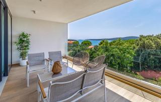 Stunning Home In Pomer With Sauna - 9