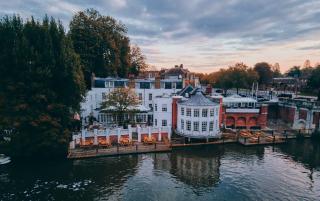 The Mitre, Hampton Court - 0