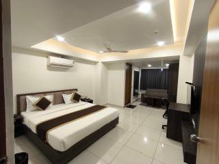 Hotel Shree Ji - Jāmb - 4