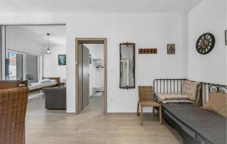 2 Bedroom Gorgeous Apartment In Vodice - 1
