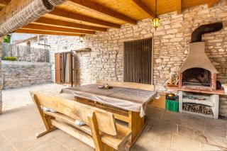 Casa Agnija - Authentic Istrian holiday home with terrace and garden near the Sea - 3