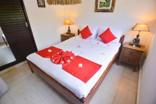 Villa Santai - Fabulous beachfront villa, pool & jacuzzi - - 1