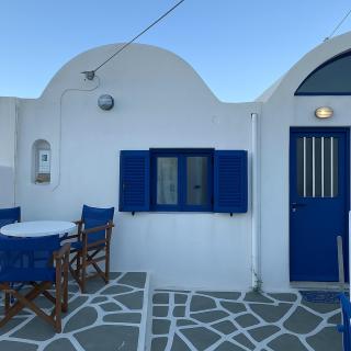 Kalamiotissa's house - Anafi - 1